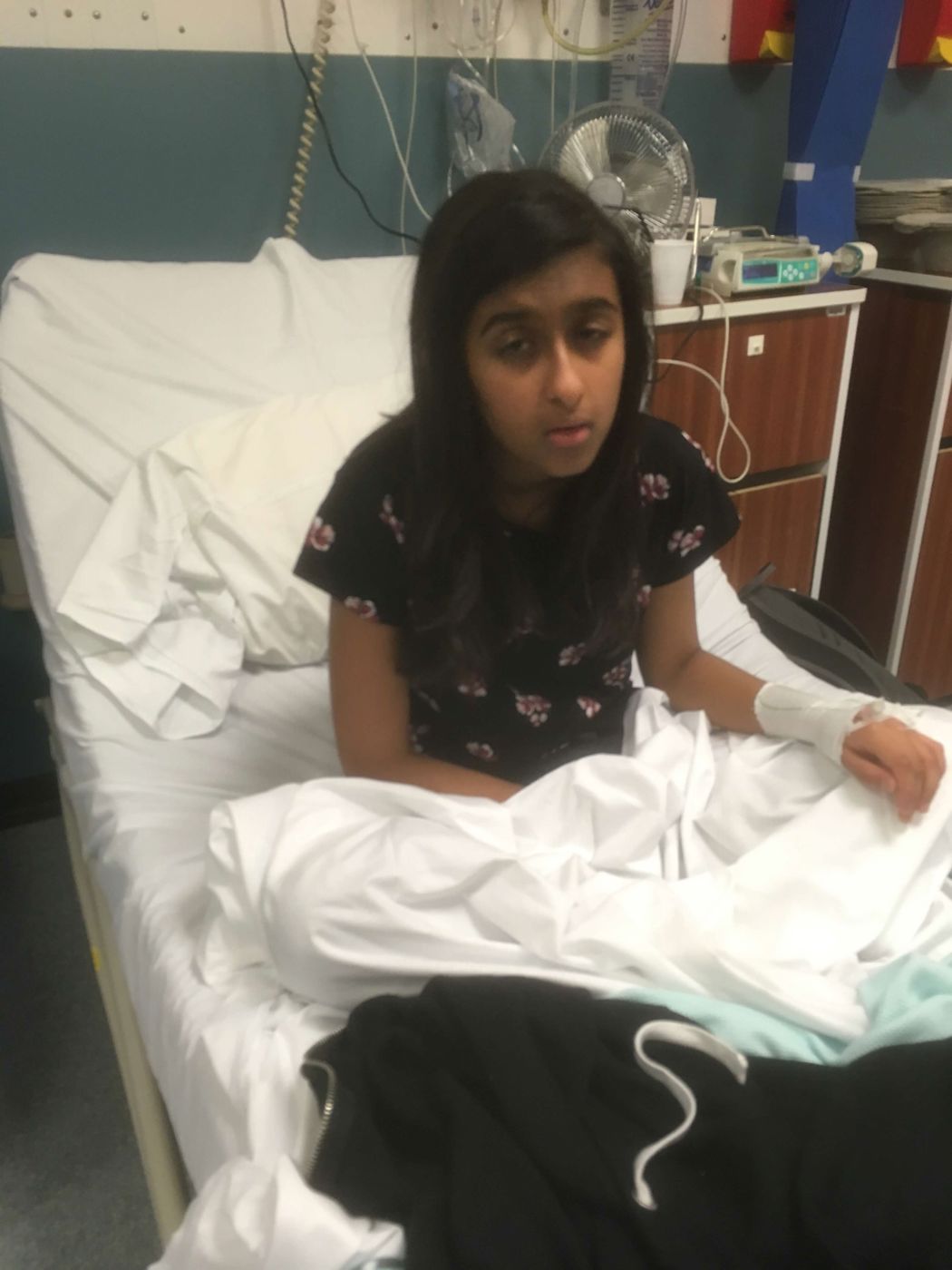 sandhya iPhoneSE 3909.JPG