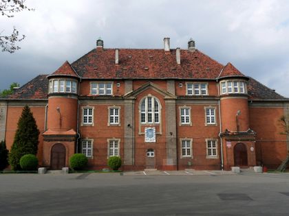 school pixabay 3.jpg